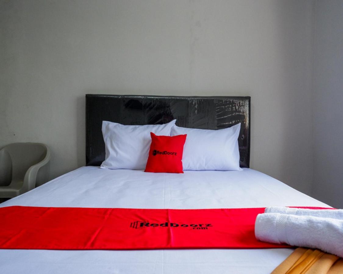Reddoorz @ City Park Medoho Semarang Alastuwo Dış mekan fotoğraf